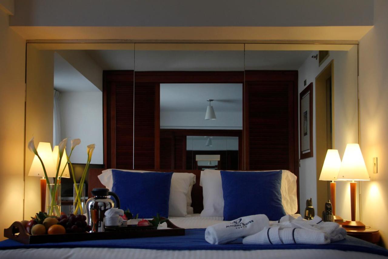 Hotel Altamira Suites Caracas Luaran gambar
